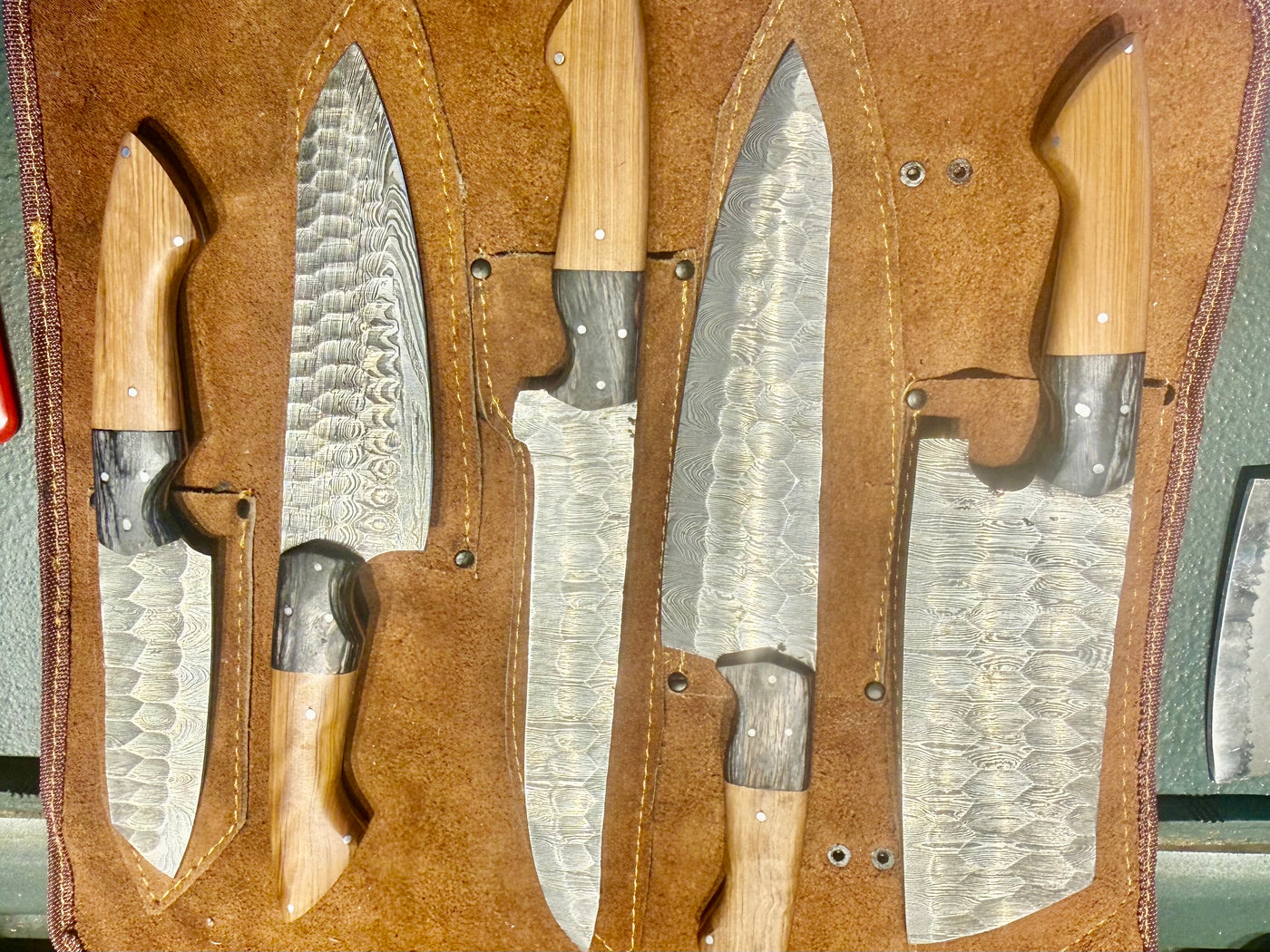 Five piece kitchen set